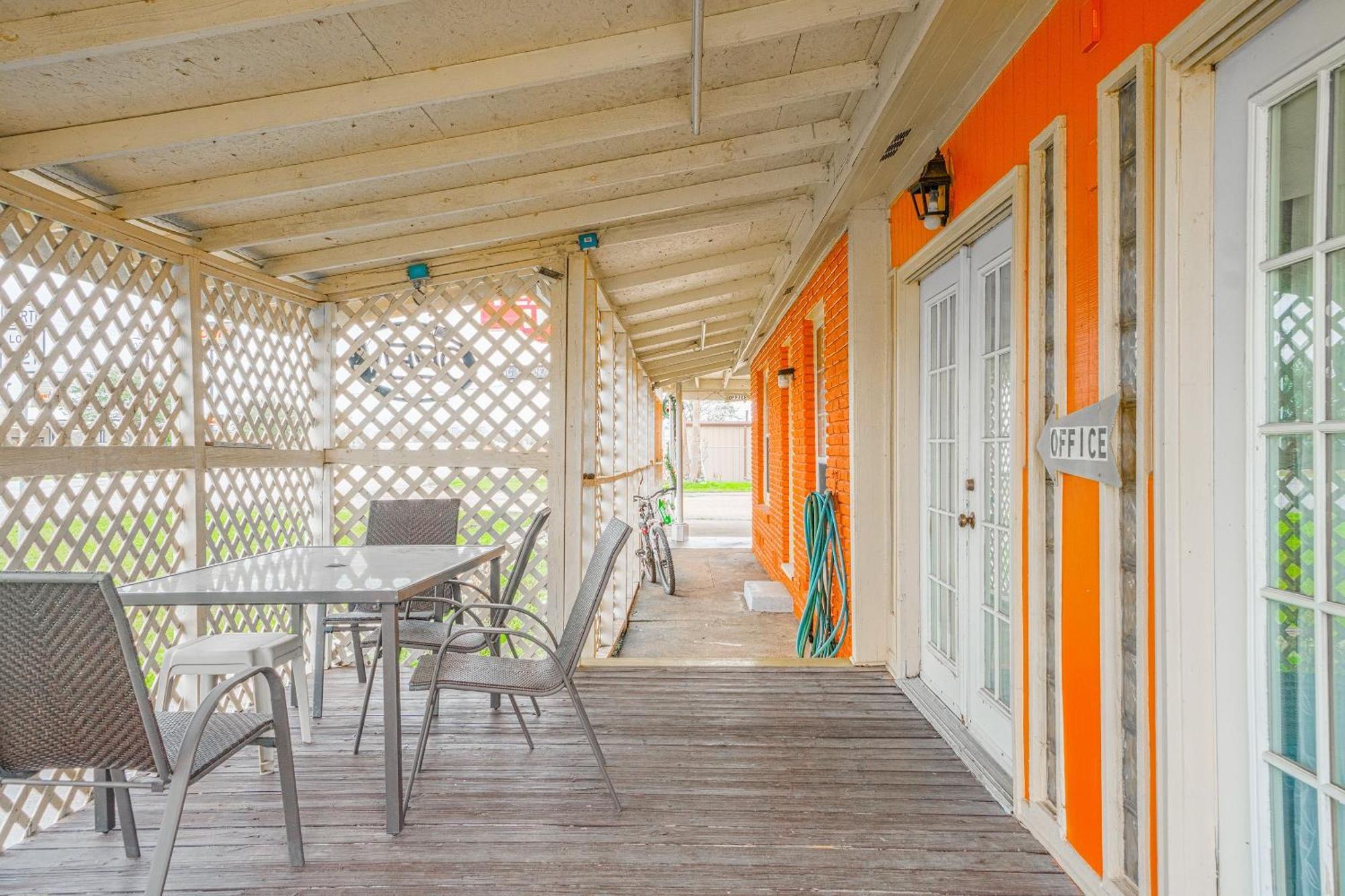 Texana Inn Edna By Oyo Kültér fotó
