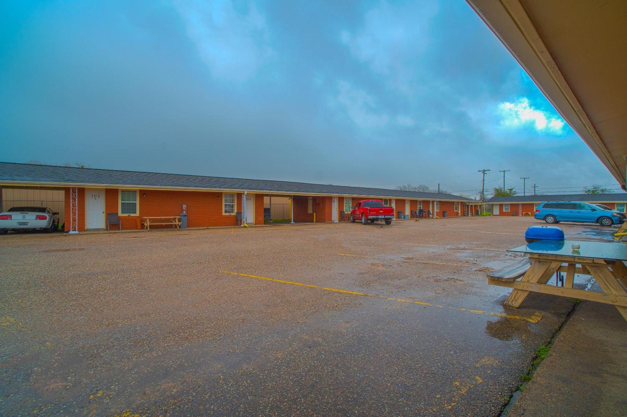 Texana Inn Edna By Oyo Kültér fotó